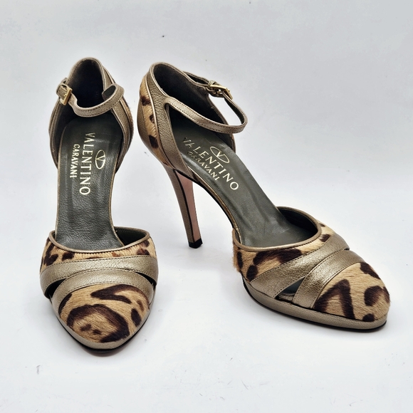 Valentino Garavani animal print pony hair leather Brown pumps heels 35.5 5 - Picture 2 of 9